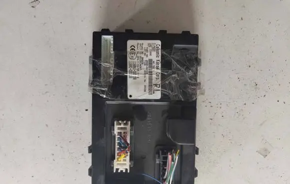 Nissan Leaf I (ZE0) Other control units/modules 2010DJ4087