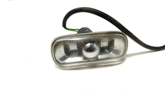 Audi A6 S6 C5 4B Front fender indicator light 8EO949127