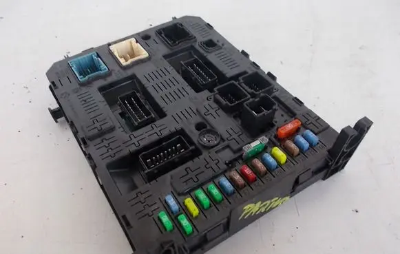 Nissan Qashqai J12 Engine control unit/module ECU
