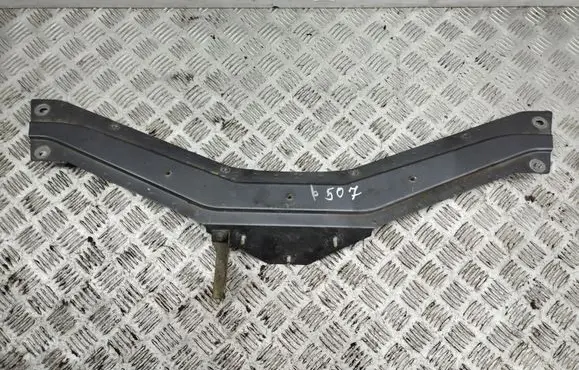 Maserati Quattroporte Top upper radiator support slam panel