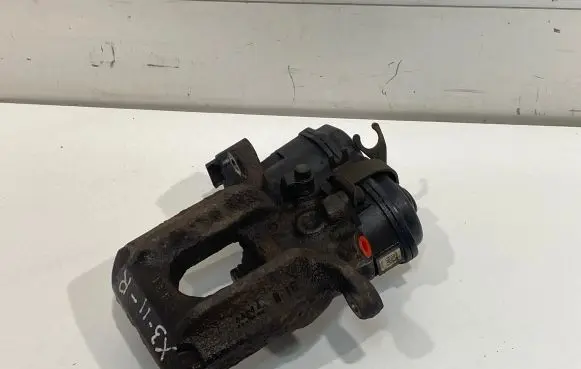 BMW X3 F25 Rear brake caliper