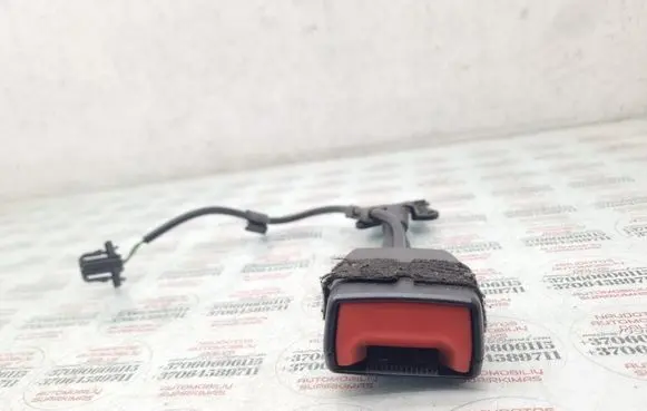 Seat Exeo (3R) Front seatbelt buckle 3R0857755