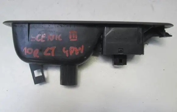 Renault Scenic III - Grand scenic III Electric window control switch 8200356515