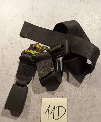 Ford Fiesta Rear seatbelt 1027175