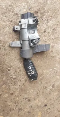 Volvo V70 Ignition lock 8626324