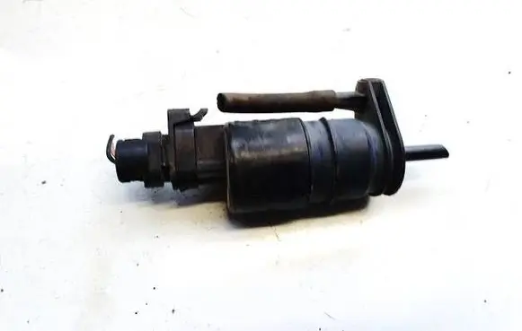 Renault Espace II Windscreen/windshield washer pump 7700802336