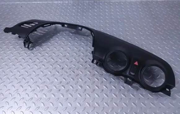 Suzuki Swift III Dashboard trim 7382252R5 7382252R505PK 7382252R50
