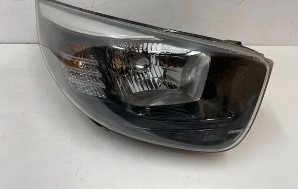 KIA Picanto Headlight/headlamp 92102G60