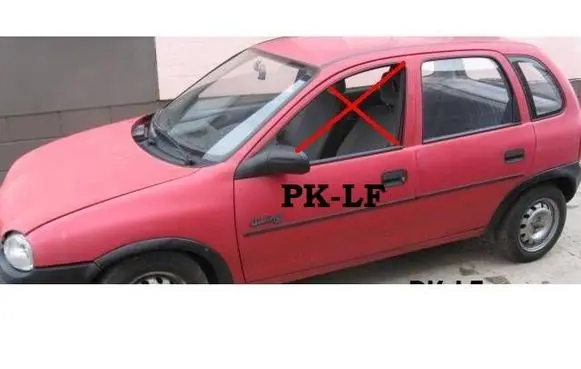 Opel Corsa B Front door window glass four-door 90388830