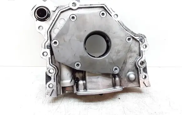 Volvo V50 Oil pump 26724800