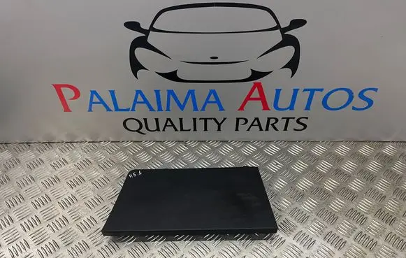 Dashboard side end trim