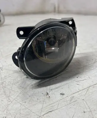 Volkswagen PASSAT B6 Front fog light 271293-00