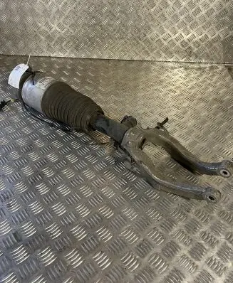 Volvo XC90 Front air suspension shock absorber 32269549
