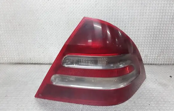 Mercedes-Benz C W203 Rear/tail lights