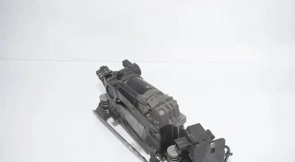 BMW 5 F10 F11 Air suspension compressor/pump 6794465 37206794465 6789165