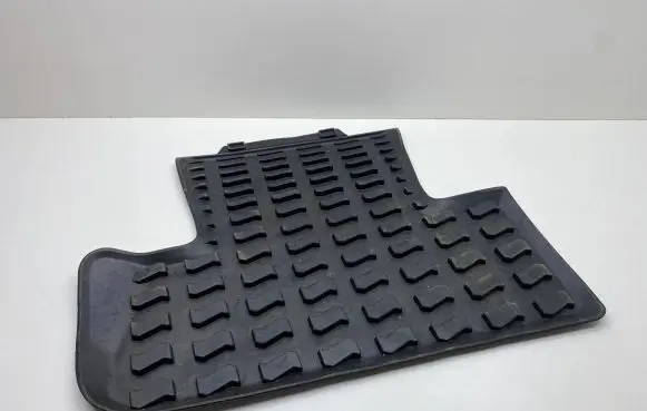 Audi Q5 SQ5 Rear floor mat 8R0061511