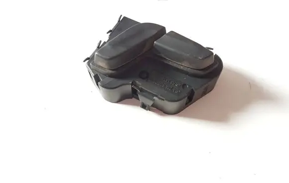 Mercedes-Benz GLK (X204) Seat control switch A2048709010 03463875