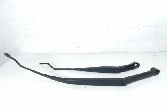 KIA Rio Front wiper blade arm