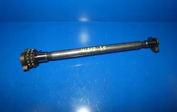 Mercedes-Benz CLS C218 X218 Balance shaft A6420300872