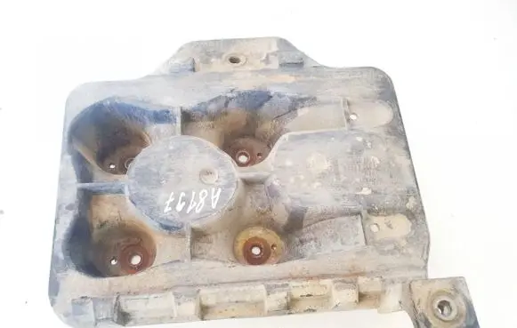 Battery box tray