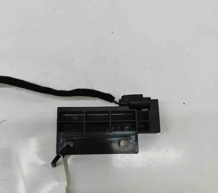 Alfa Romeo Stelvio Keyless system antenna 53104390 68068148AA