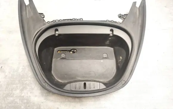 Tesla Model 3 Front trunk storage compartment 108169199g 109585800d 109585900a
