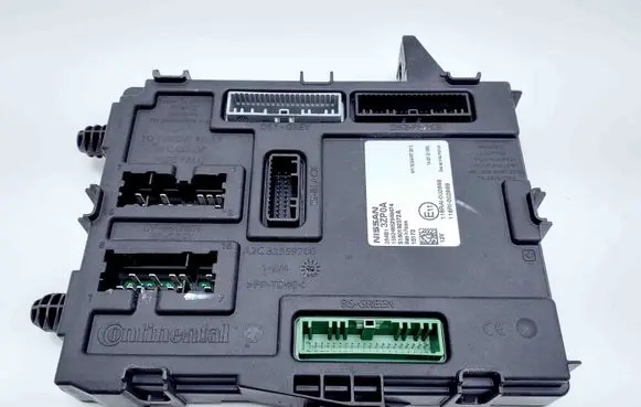 Nissan Pulsar Central body control module S180192372A 116RAI002868