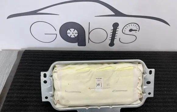 Mercedes-Benz GL X166 Passenger airbag A1668602402