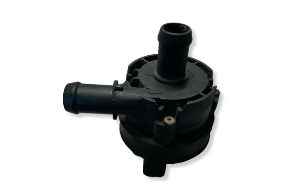 Mercedes-Benz CLA C117 X117 W117 Electric auxiliary coolant/water pump A0005000686