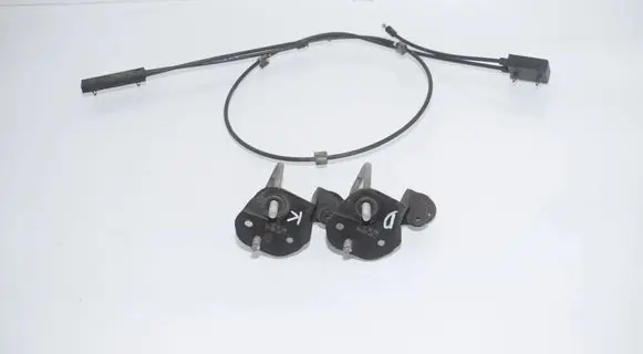 BMW 2 F46 Engine bonnet/hood lock/latch loop/hook 7387165 7300571 51237387165
