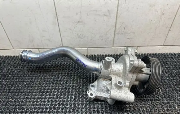 Renault Koleos II Water pump