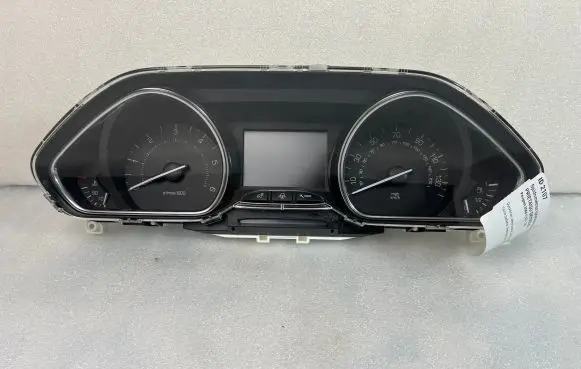 Peugeot 2008 I Speedometer (instrument cluster) 9824142380 9824707680
