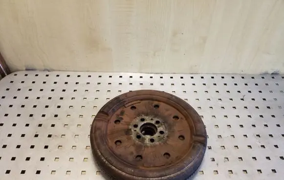 Volkswagen PASSAT B7 Dual mass flywheel 