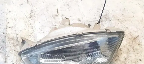 Mitsubishi Colt Headlight/headlamp 10087148