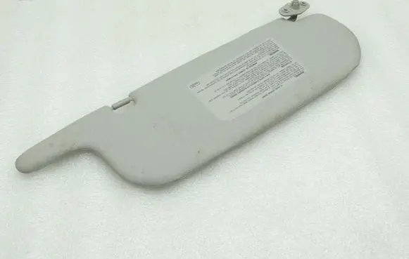 Mitsubishi L200 Sun visor MR787756