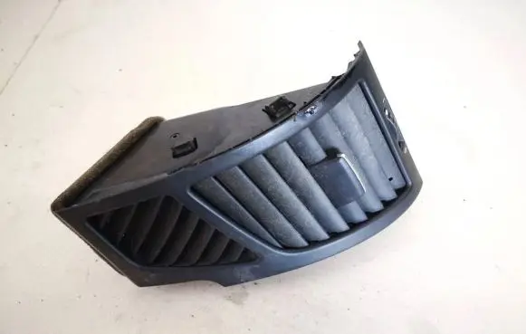 BMW 1 E81 E87 Dash center air vent grill 5160705918712 51607059187-12