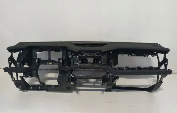 Skoda Kodiaq II Radio/GPS head unit trim 