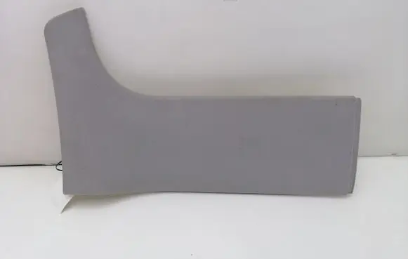 Mercedes-Benz C W203 (D)pillar trim (top) 2036900550 3572