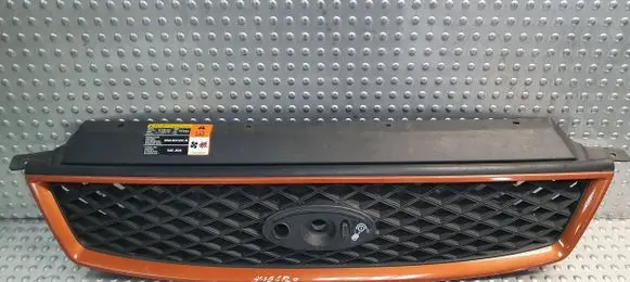 Ford C-MAX I Front grill 3M5J-R8200-AAW