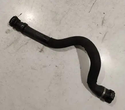 Citroen C4 II Engine coolant pipe/hose 9684684180