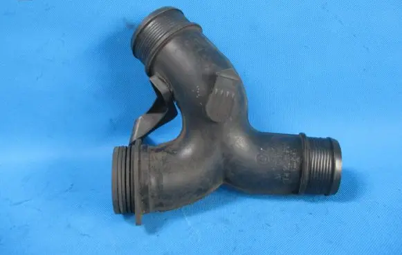 Audi Q7 4L Intercooler hose/pipe 7L6145770G 7L6145795R