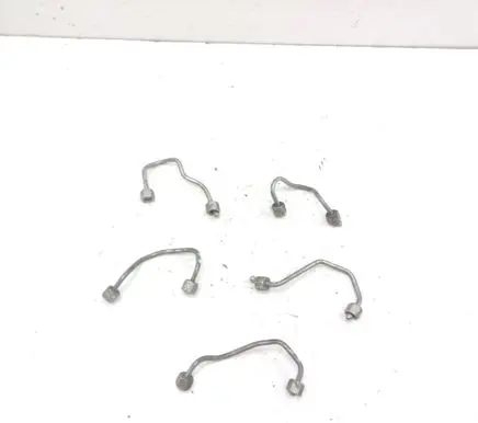 Fuel injector supply line/pipe