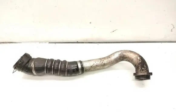 Intercooler hose/pipe
