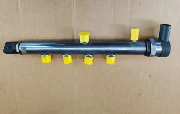 Fuel main line pipe