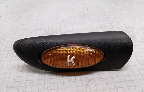 Opel Vectra B Front fender indicator light