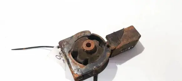 Toyota Corolla E120 E130 Engine mount bracket av74272 av-74272