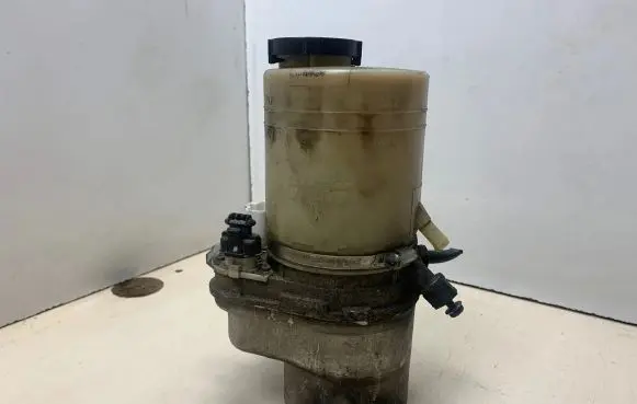 Opel Signum Power steering pump 31291999