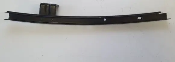 Nissan Murano Z51 Rear door windshield rail 