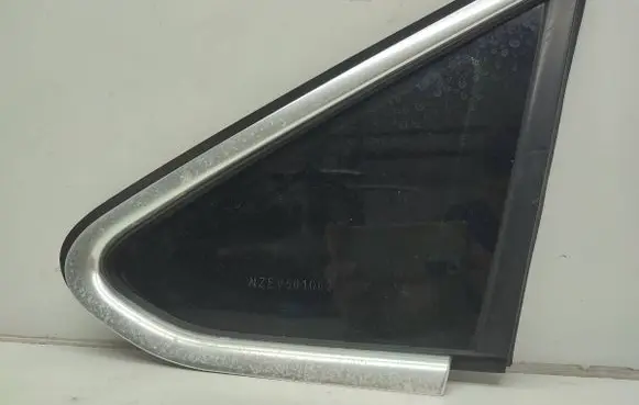 Seat Alhambra (Mk2) Front windscreen/windshield window 7n0845411c