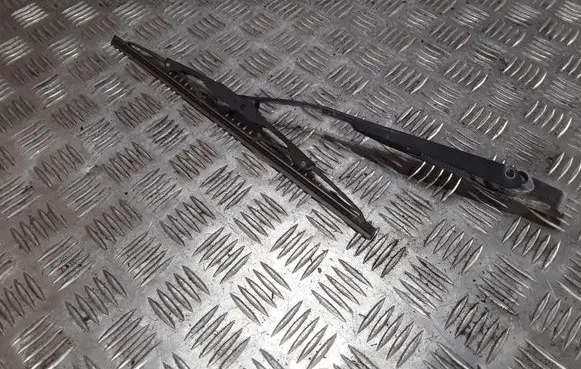 Mercedes-Benz A W168 Rear wiper blade arm A1688201044